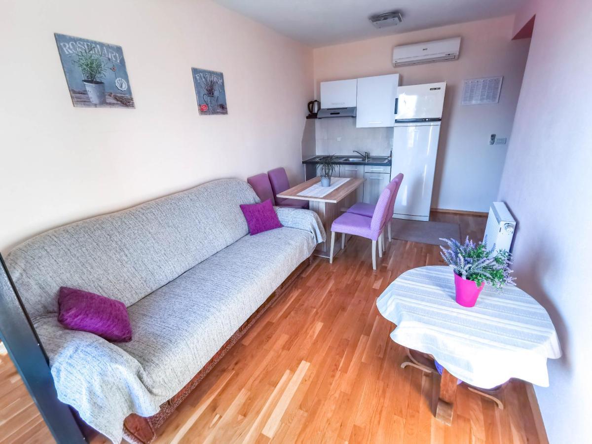 Apartments Vukovic Vanja マカルスカ エクステリア 写真