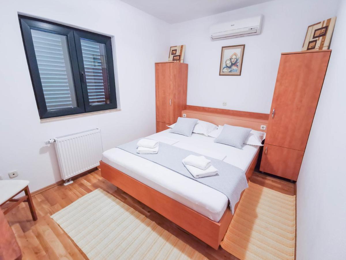 Apartments Vukovic Vanja マカルスカ エクステリア 写真